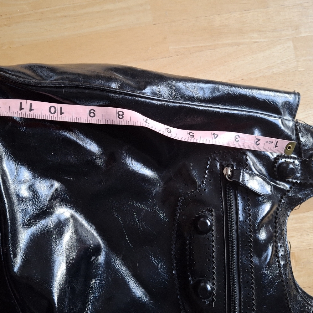Vegan balenciaga style - Picture 7 of 7